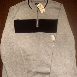 Men’s Size M NWT Alfani Quarter Zip Shirt